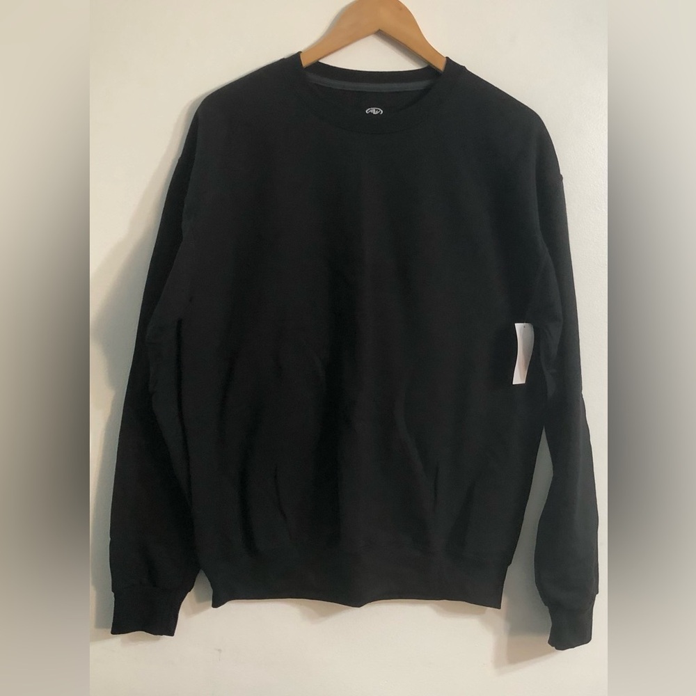 Athletic Works Men's  black Crewneck sweatshirt pull over long sleeves raglan. M